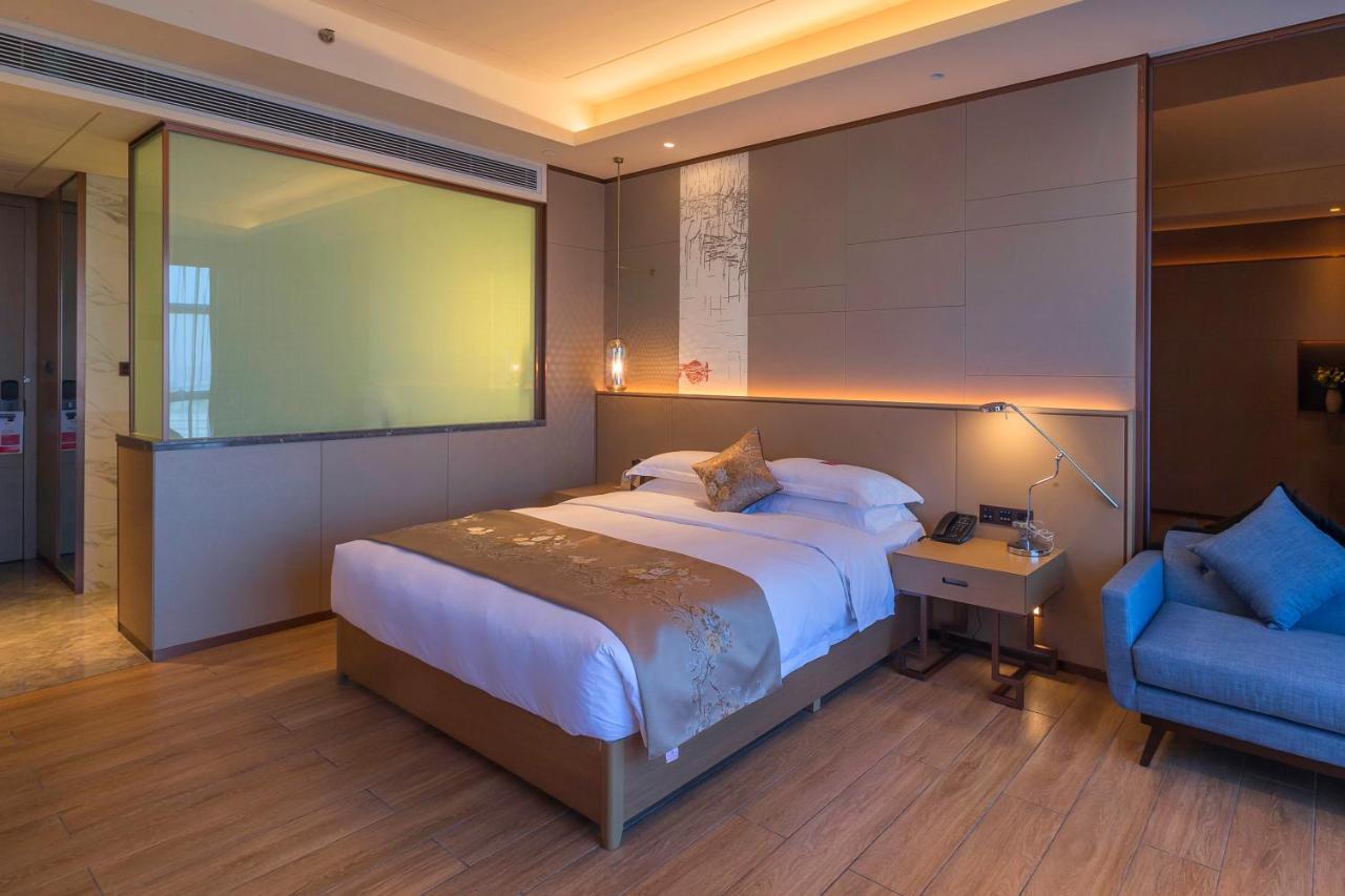 Ramada Plaza By Wyndham Changsha Wangcheng Exterior photo