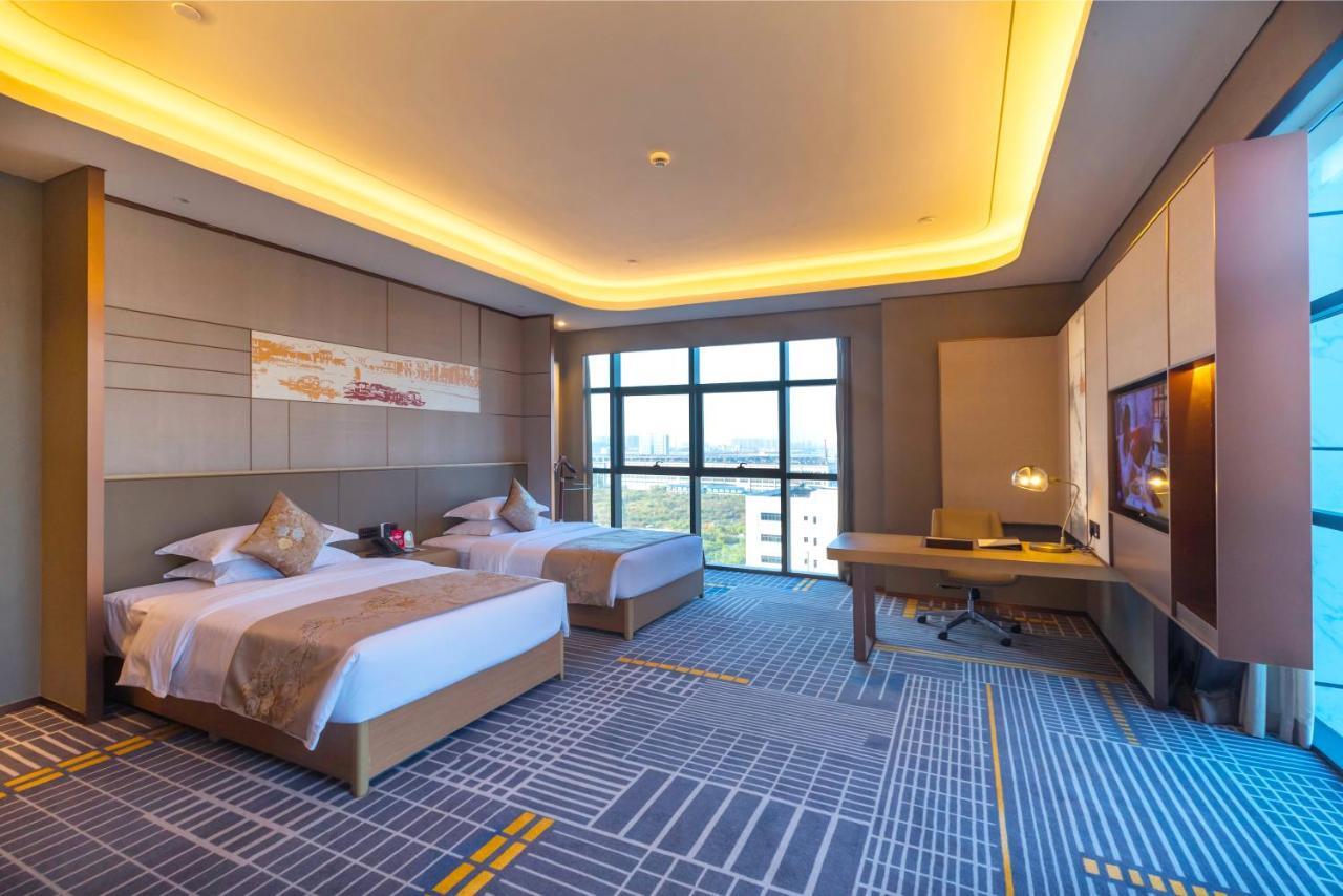 Ramada Plaza By Wyndham Changsha Wangcheng Exterior photo